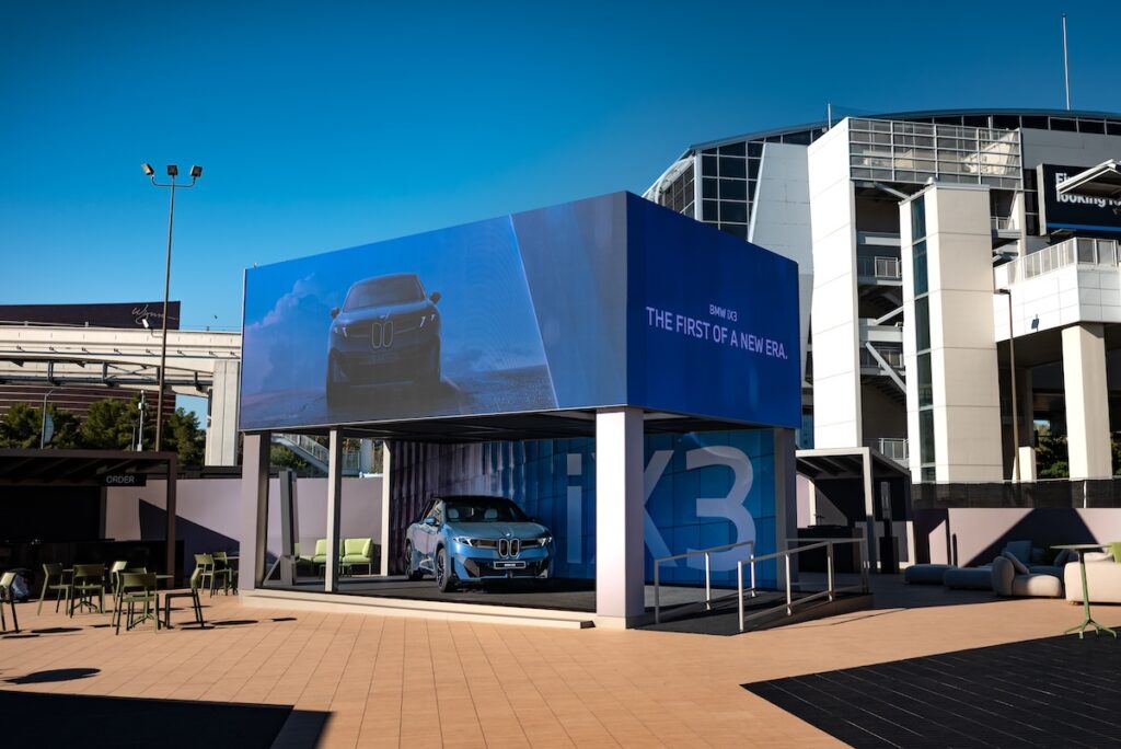 BMW IX3 auf der CES 2026: Messepremiere mit Signalwirkung