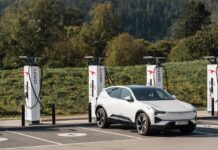 Polestar erweitert Plug & Charge – Europas Ladenetz wächst